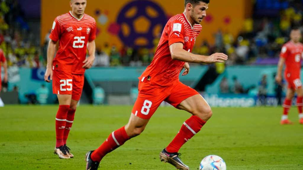 Betting on Serie A 2020/2021 Using First-Half and Second-Half Statistics