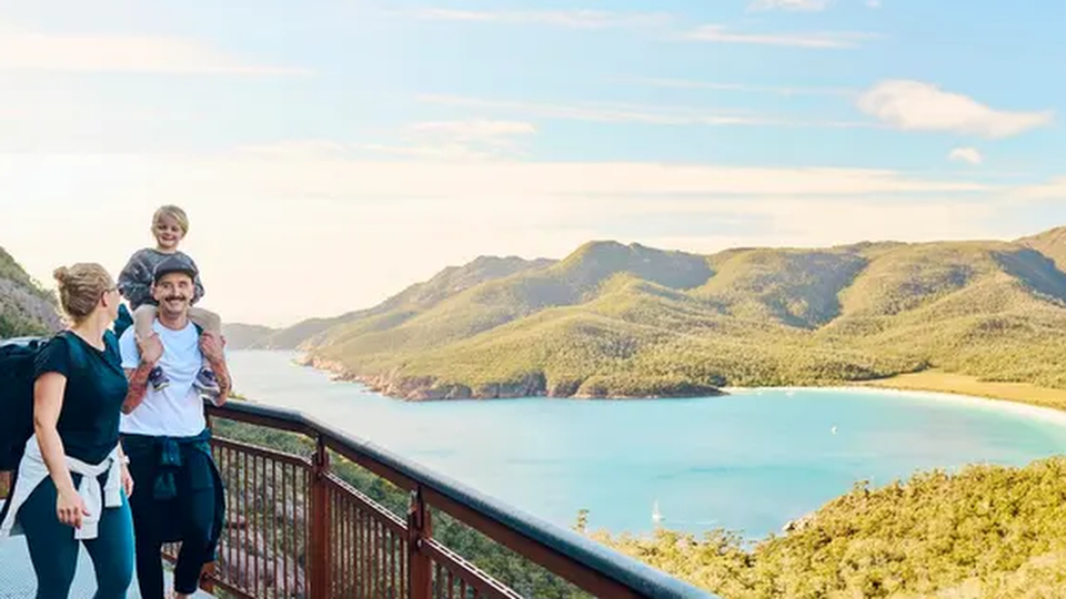 Expedia UK Review 2026: Book Flights, Hotels & Holiday Packages